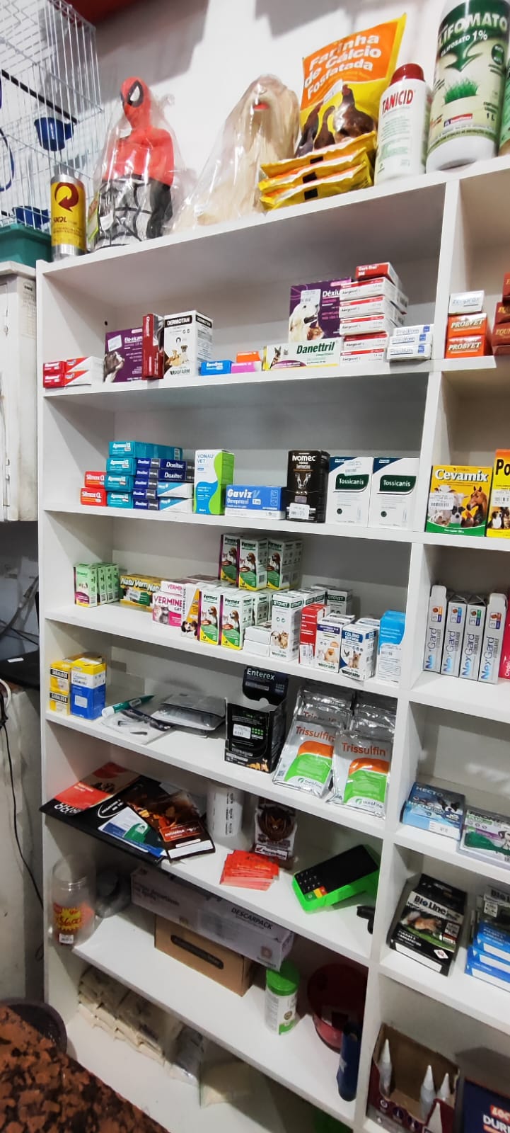 Medicamentos veterinários disponíveis na loja